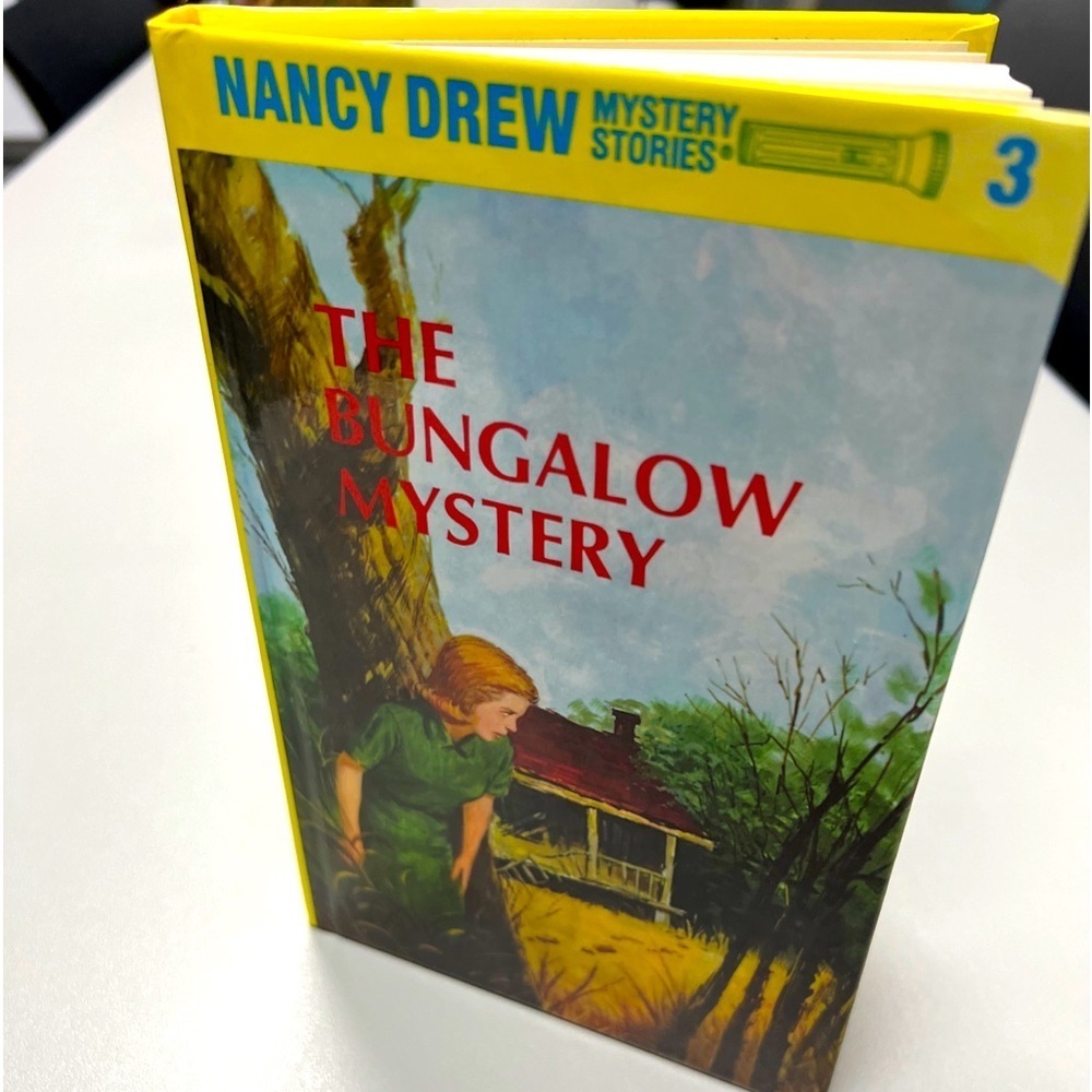 Nancy Drew The Bungalow Mystery Book # 3 by Carolyn Keene New Unread 2005 Print